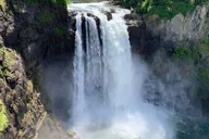 Seattle Waterfalls & Hiking Tour thumbnail 1
