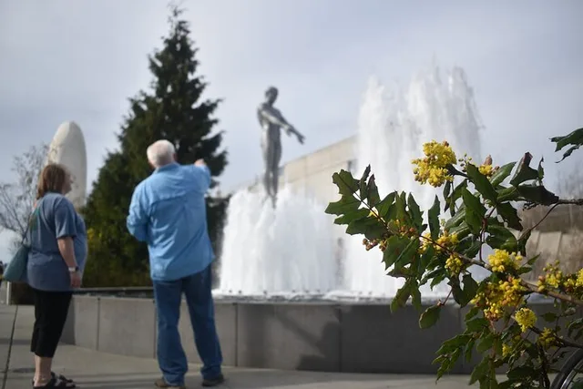 Seattle City and Washington State Landscapes Tour - Image 6