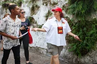 New Orleans Hop-On Hop-Off and Garden District Tour thumbnail 5