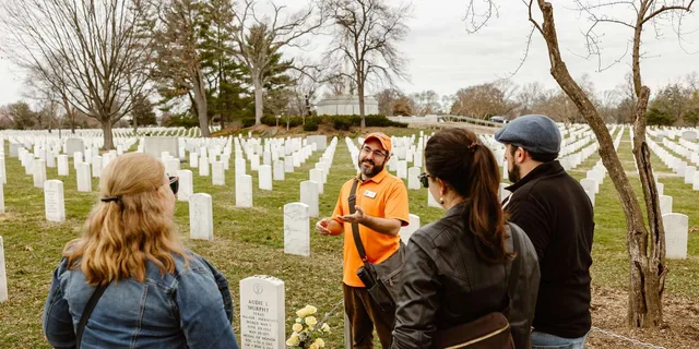 Arlington Cemetery Kennedy Memorials Tour - Image 1