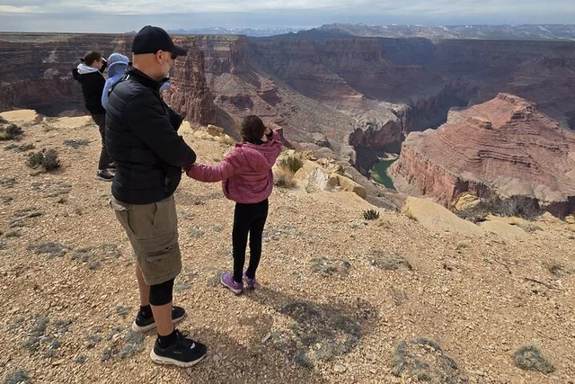 Grand Canyon Picnic Experience - Image 1