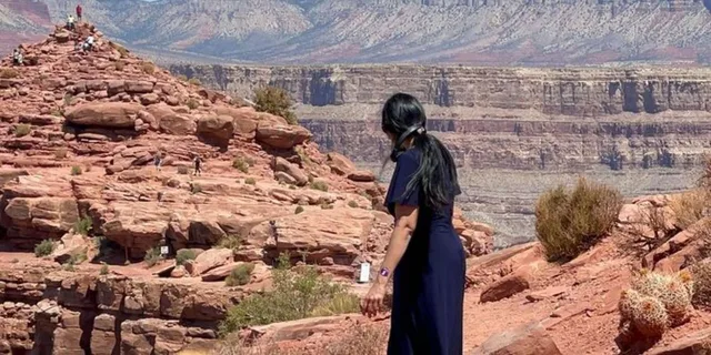 Las Vegas Grand Canyon and Hoover Dam Tour - Image 2