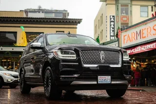 Seattle Private SUV Transfer 45 Min