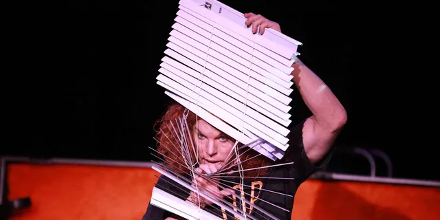 Las Vegas Carrot Top Comedy Show at Luxor - Image 2