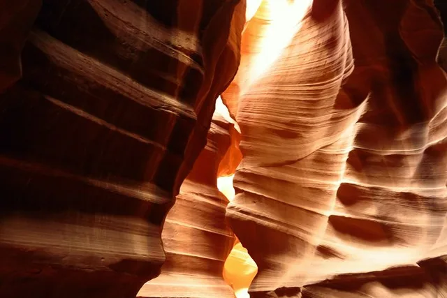 Flagstaff Antelope Slot Canyon and Horseshoe Bend Day Tour - Image 4