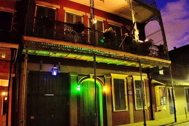 New Orleans Walking Tour of Unsolved Mysteries - Image 4