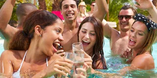Las Vegas Day Club Crawl