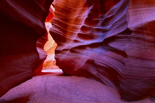 Antelope Canyon Hike and Sunset Flight - Image 2
