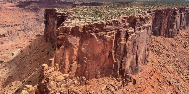 Moab Helicopter Tour Over Canyons and Arches - Image 2