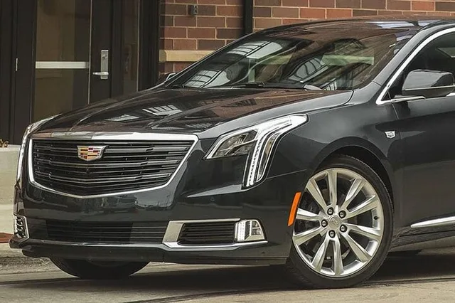 Denver Airport Transfer by Luxury Car - Image 6