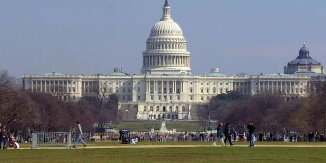 Washington DC Private Custom Walking Tour - Image 1