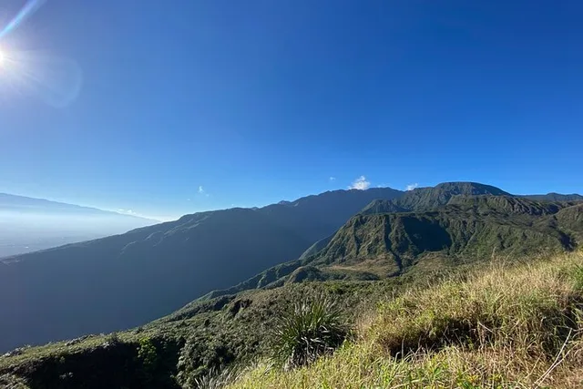 Maui Ridge Hike - Image 6