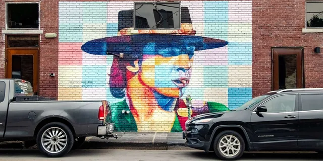 Dallas Food Tour in Deep Ellum 3.5 hr - Image 4