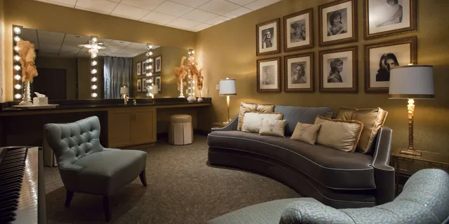 Nashville Grand Ole Opry Backstage Tour 1 hr - Image 4