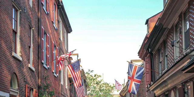 Philadelphia Walking Tour: Revolution's Hidden Stories - Image 6