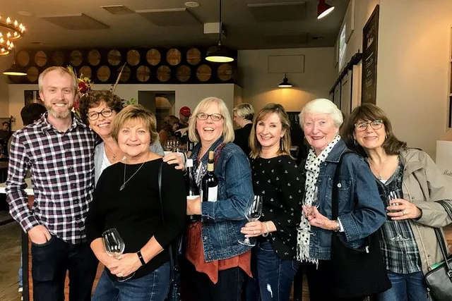Seattle Wine and Waterfall Day Tour - Image 6