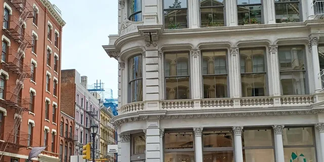 New York City Walking Tour of SoHo and NoHo - Image 6
