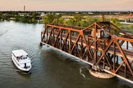 Sacramento River Cruise with History Guide thumbnail 1