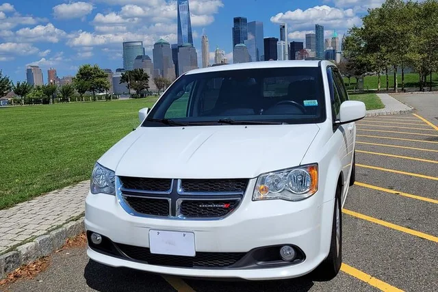 New York City Minivan Transfer to Cape Liberty - Image 3