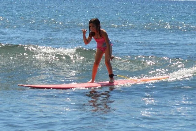 Maui Surf Lesson at Sunrise 2 hr - Image 5