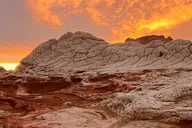 White Pocket Off-Road & Hiking Adventure thumbnail 1
