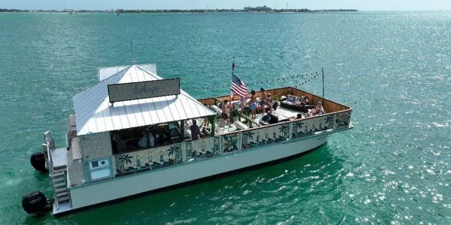 Key West Sandbar Tiki Cruise 3.5 hr - Image 5