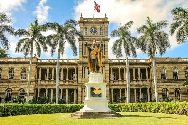 Oahu Private Tour with USS Arizona Memorial - Image 6