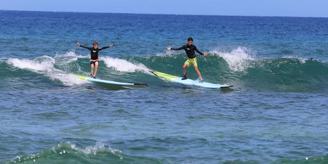 Maui Surf Lesson - Image 2