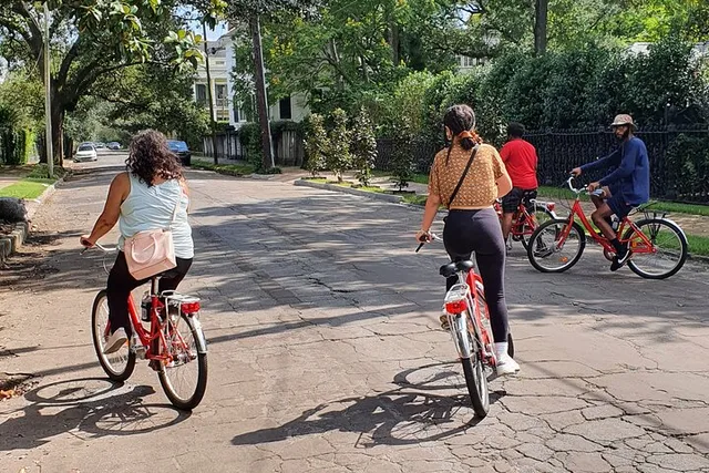 New Orleans Bike Tour Through the French Quarter - Image 3