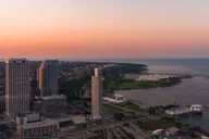 Milwaukee Helicopter Tour Over Downtown and Lakefront thumbnail 6