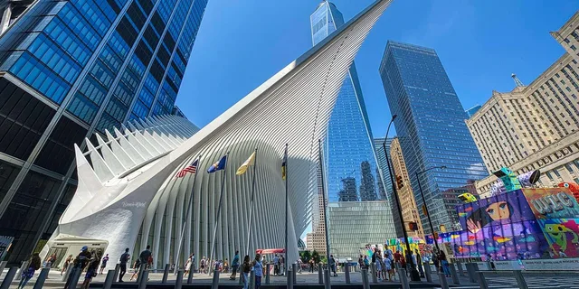 New York City Financial District Walking Tour - Image 3
