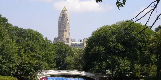 New York Hell's Kitchen Food and Central Park Tour - Image 2