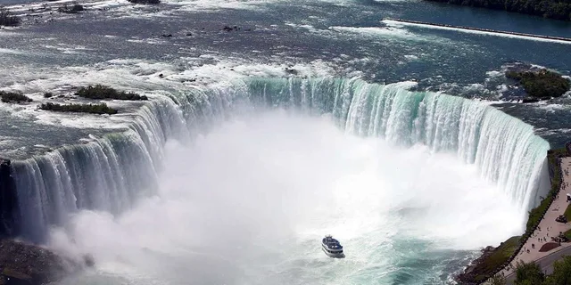 Washington D.C. to Niagara Falls and NYC 3-Day Tour - Image 1
