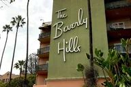 Los Angeles Private Tour of Hollywood and Beaches thumbnail 3