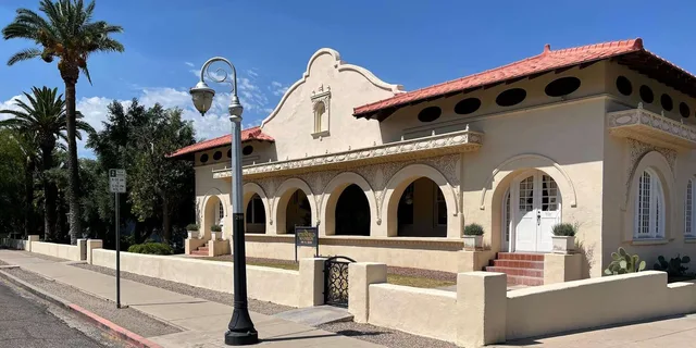 Tucson Walking Tour of Downtown and El Presidio - Image 4