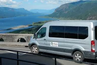 Portland Multnomah Falls and Mt. Hood Tour thumbnail 2