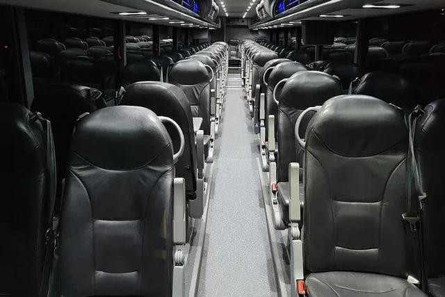 San Francisco to Palisades Lake Tahoe Ski Bus - Image 3