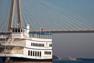 Charleston Historic City Tour and Harbor Cruise thumbnail 1