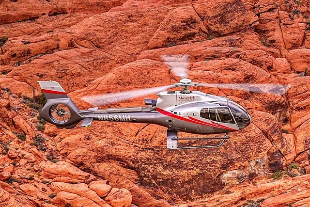 Las Vegas Red Rock Canyon Helicopter Tour with Landing - Image 1