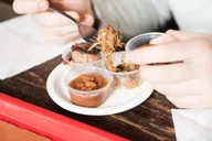 Brooklyn Williamsburg Food Tour 3 hr thumbnail 1
