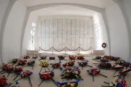 Honolulu Pearl Harbor Tour with Submarine Access thumbnail 5