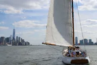 New York Hudson River Fall Foliage Sailing Trip thumbnail 4