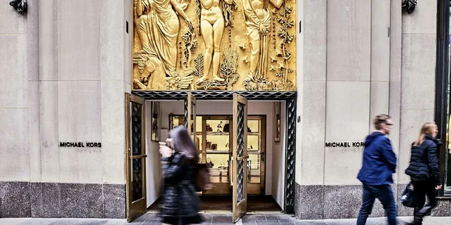 New York City Rockefeller Center Walking Tour - Image 6