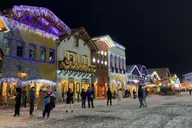Seattle Leavenworth Bavarian Village Day Trip thumbnail 3