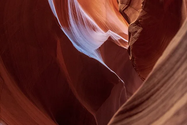 Page Lower Antelope Canyon Tour - Image 6