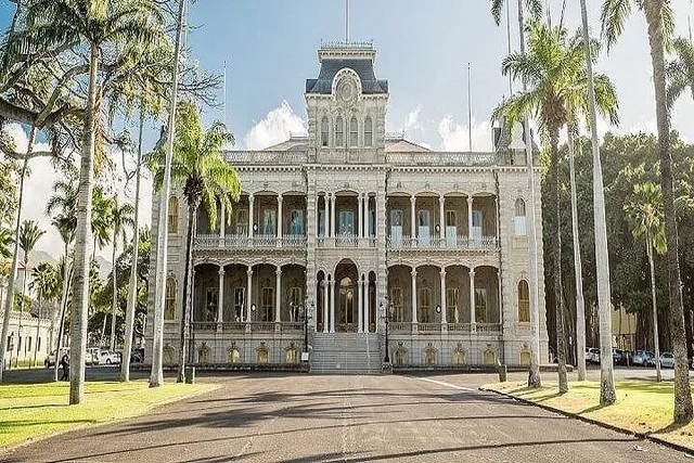 Honolulu Pearl Harbor Experience Tour - Image 4