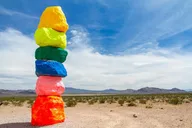 Las Vegas Seven Magic Mountains Tour thumbnail 3