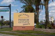 Orlando Shopping Tour to Vineland Outlets thumbnail 1