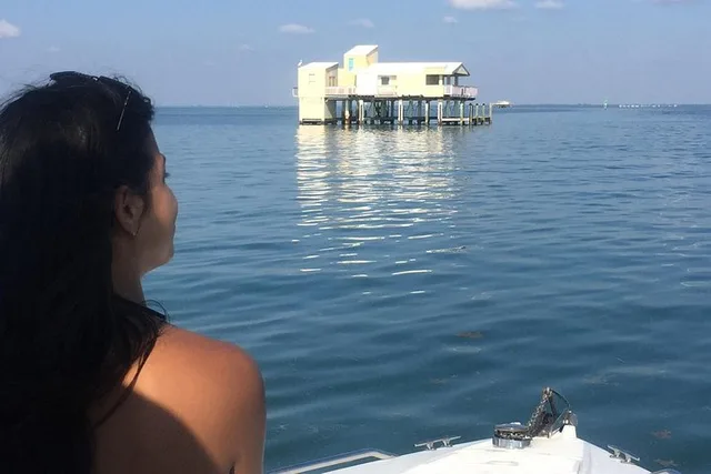 Miami Boat Tour to Haulover Sandbar and Raccoon Island - Image 6