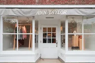 Chicago Shopping Tour to Lighthouse Place Outlets thumbnail 2